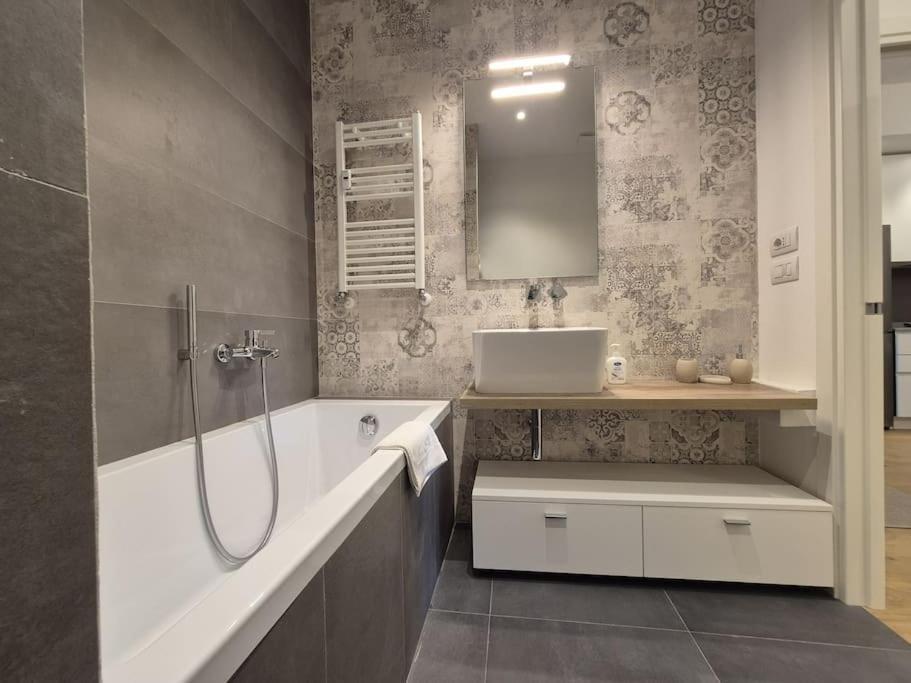 Appartamento Talenti Con Parcheggio Florence Exterior photo