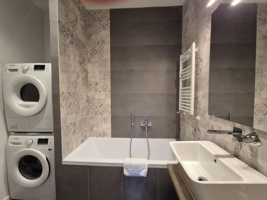 Appartamento Talenti Con Parcheggio Florence Exterior photo